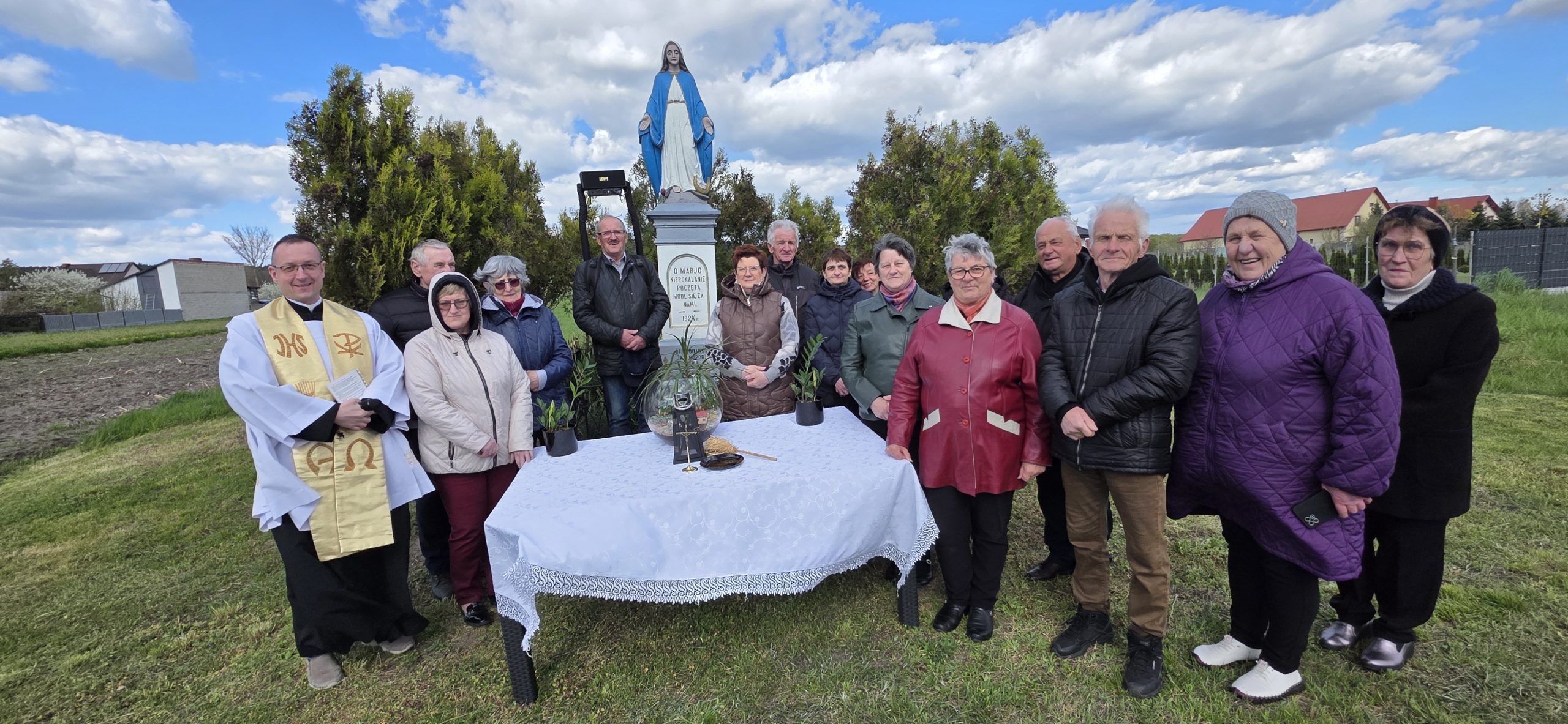 You are currently viewing Poświęcenie pól – modlitwa o&nbsp;urodzaj i&nbsp;błogosławieństwo dla mieszkańców